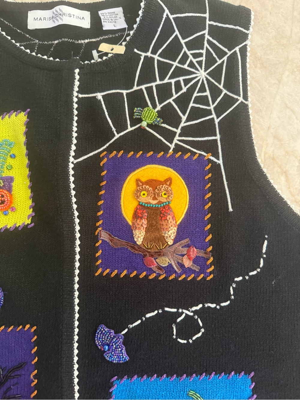 Marisa Christina Black Halloween Vest with Pumpkin & Owl Appliqués - Picture 6 of 9